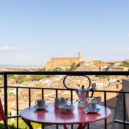 Ferienwohnung Siena Historic Center Stylish Flat With Balcony! Exterior foto