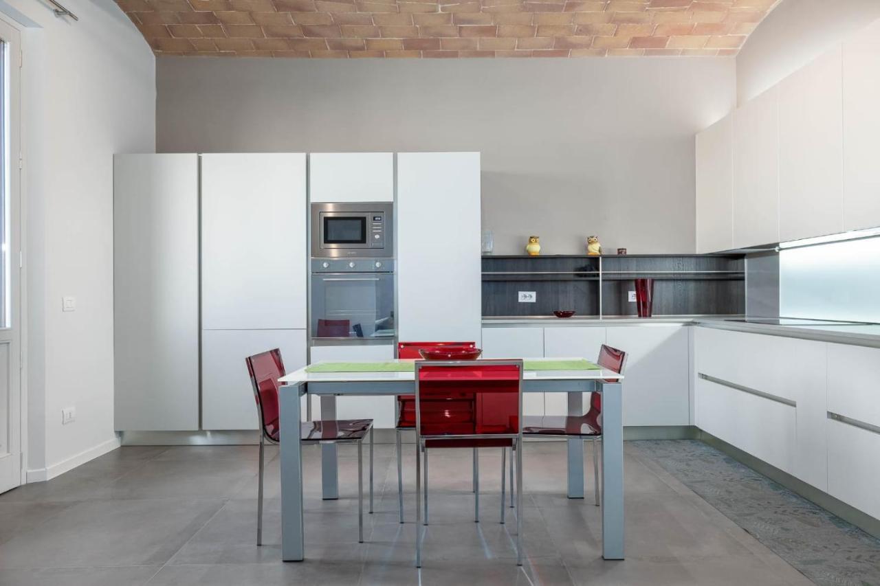 Ferienwohnung Siena Historic Center Stylish Flat With Balcony! Exterior foto