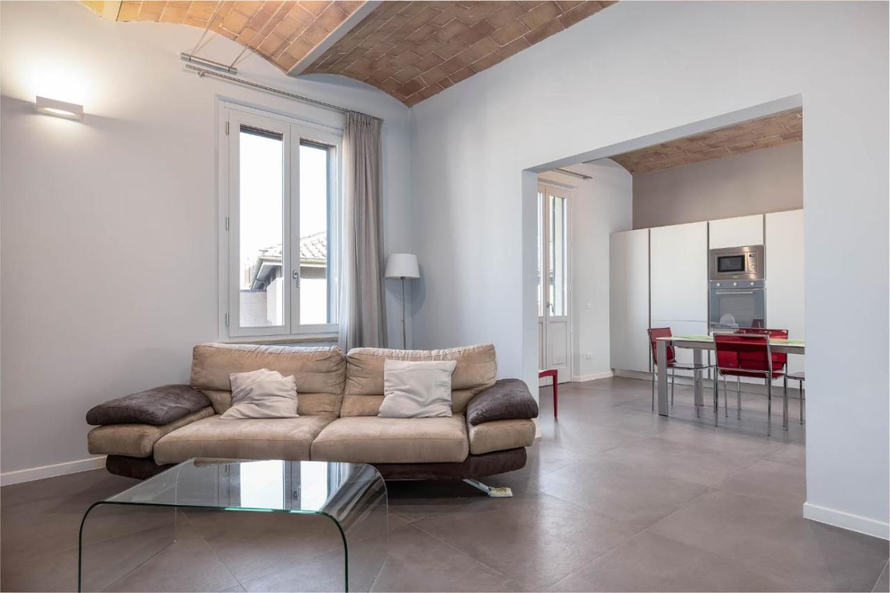 Ferienwohnung Siena Historic Center Stylish Flat With Balcony! Exterior foto